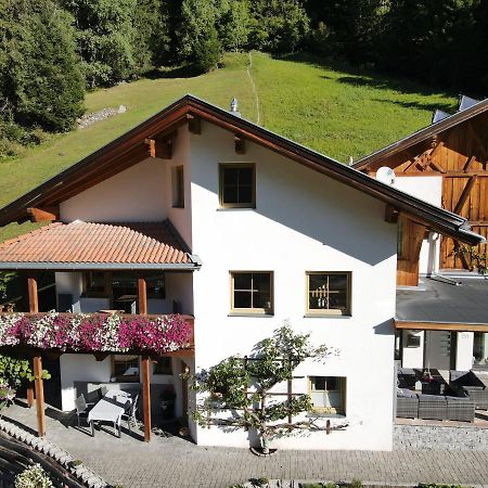 Haus Evelin Lägenhet Sankt Leonhard im Pitztal Exteriör bild