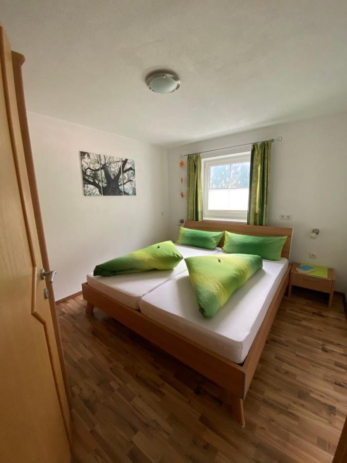 Haus Evelin Lägenhet Sankt Leonhard im Pitztal Exteriör bild